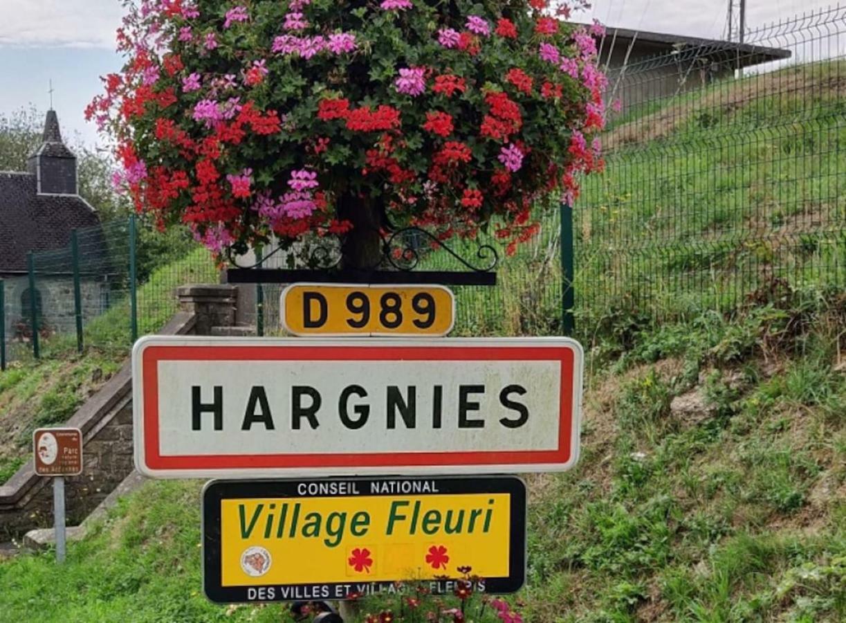 La Chouette Au Bouleau Villa Hargnies Kültér fotó